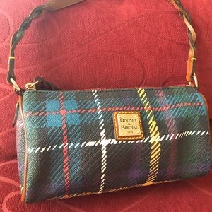 S O L D…!!!
Beautiful Dooney & Bourke Mimi Bag